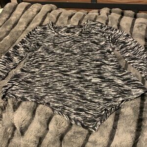 #590 “Splendid”  Black, White &Brown  Knit Top